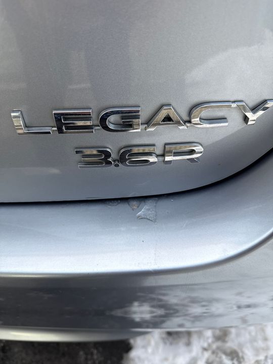 Subaru Legacy 2016 - Image 7