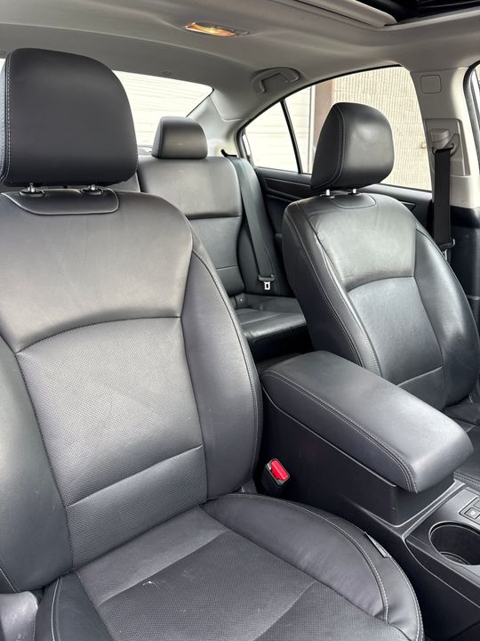 Subaru Legacy 2016 - Image 13