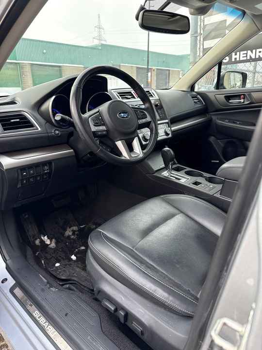 Subaru Legacy 2016 - Image 18