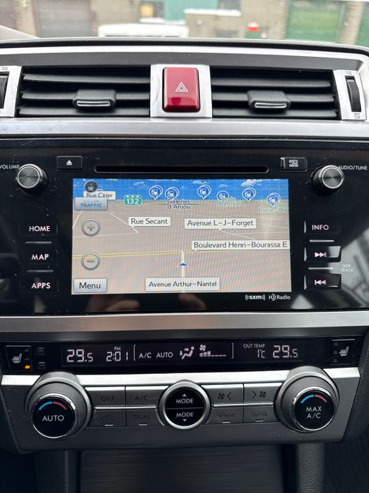 Subaru Legacy 2016 - Image 25