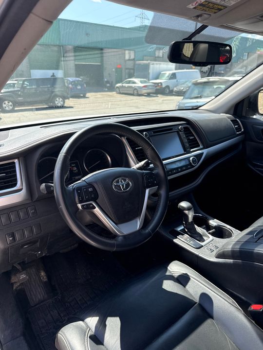 Toyota Highlander 2015 - Image 19