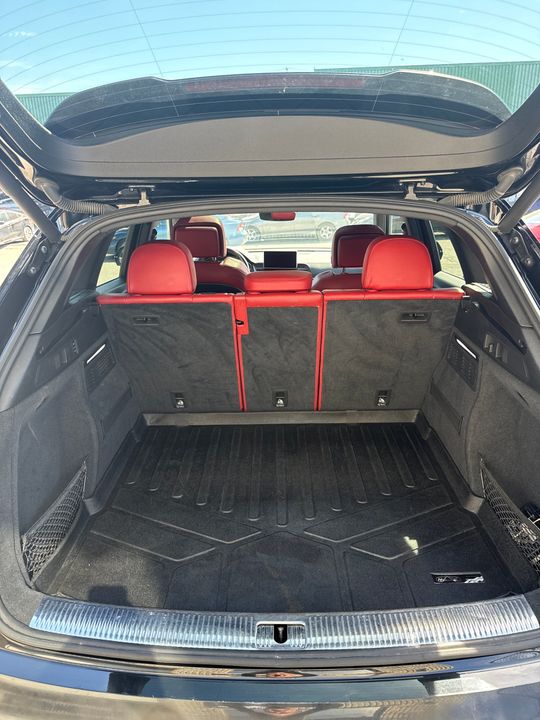 Audi SQ5 2018 - Image 17