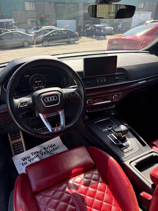 Audi SQ5 2018 - Image 22