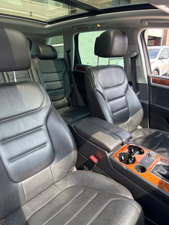 Volkswagen Touareg 2014 - Image 13