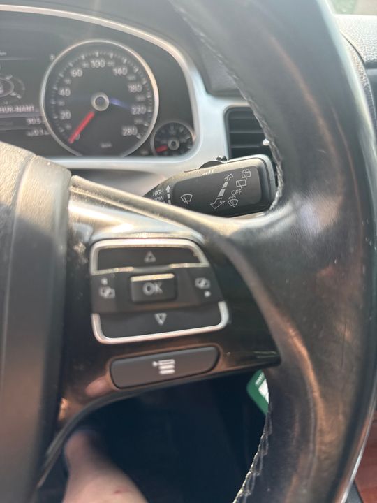 Volkswagen Touareg 2014 - Image 23