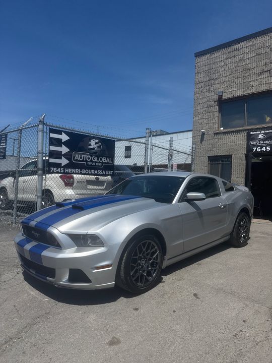 Ford Mustang 2013 - Image 1