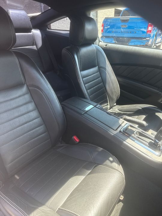 Ford Mustang 2013 - Image 10