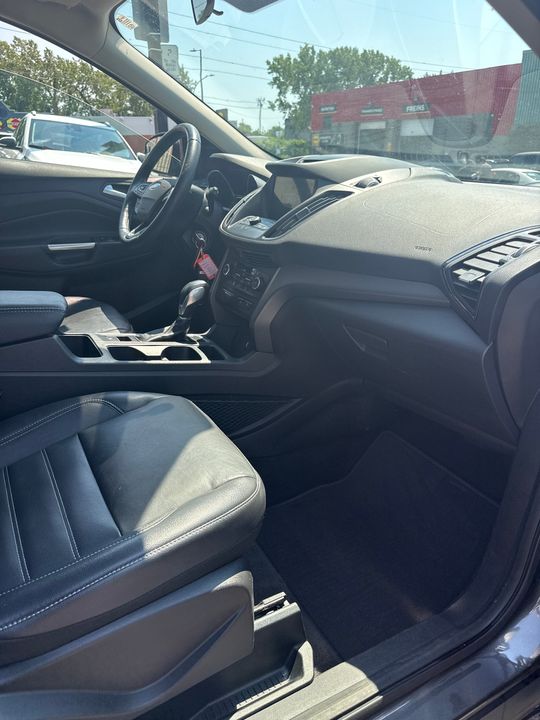 Ford Escape 2018 - Image 12