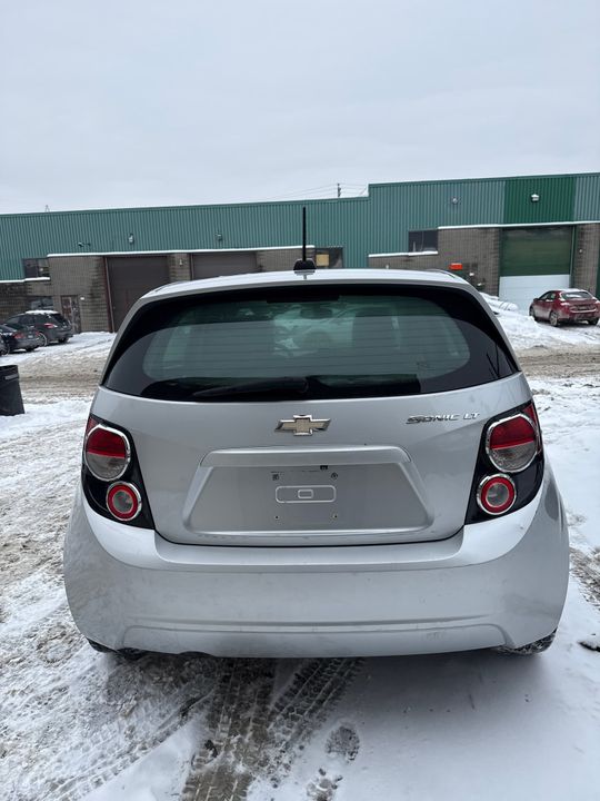 Chevrolet Sonic 2015 - Image 5