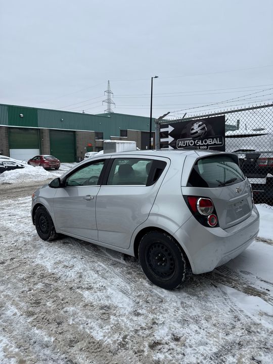 Chevrolet Sonic 2015 - Image 6