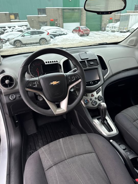 Chevrolet Sonic 2015 - Image 16