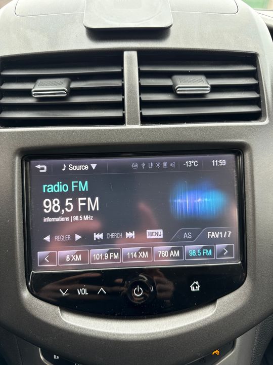 Chevrolet Sonic 2015 - Image 21