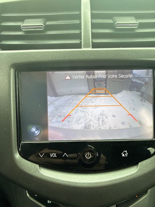 Chevrolet Sonic 2015 - Image 22