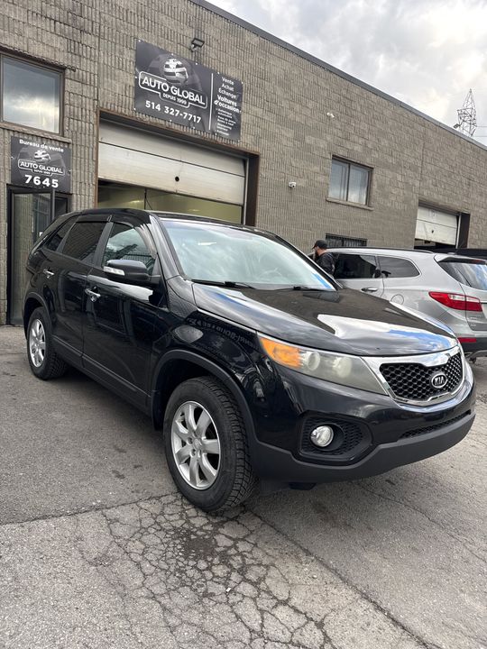 Kia Sorento 2011 - Image 3