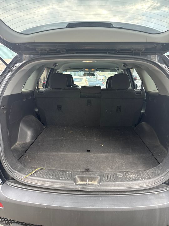 Kia Sorento 2011 - Image 12