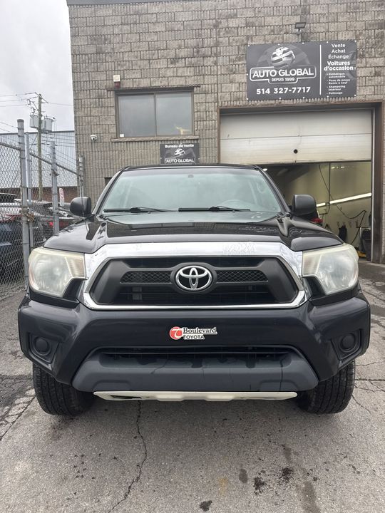 Toyota Tacoma 2014 - Image 2